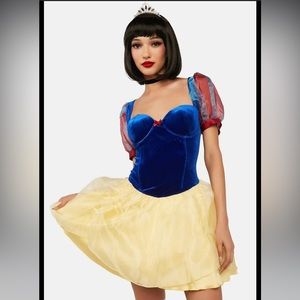 NWT Dolls Kill Snow White Costume - XXL
